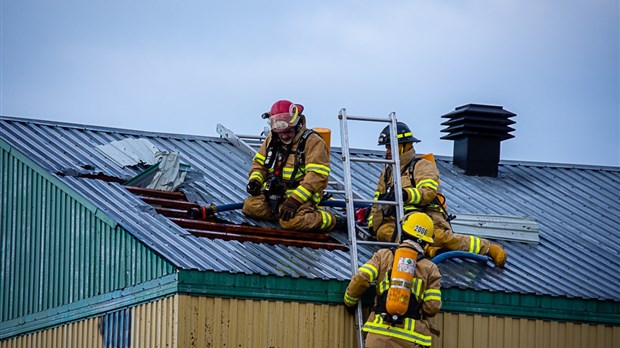 Début d’incendie dans un garage à Trois-Pistoles 