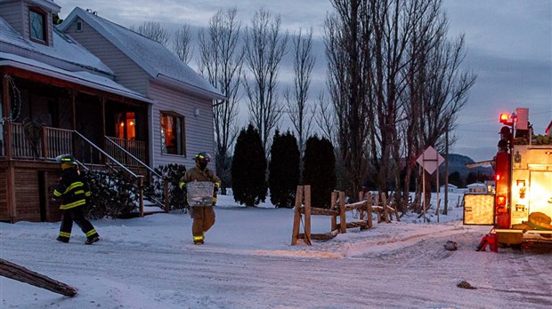 Feu de cheminée à Pohénégamook 