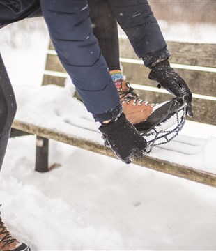 Astuces pour prévenir les chutes sur la glace