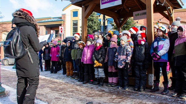 L’école Roy-Joly transporte sa magie des Fêtes au centre-ville de Rivière-du-Loup 