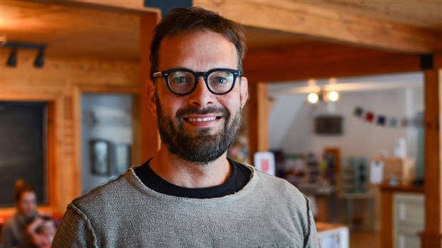 Hugo Latulippe est le nouveau directeur général du Festival de cinéma de la Ville de Québec