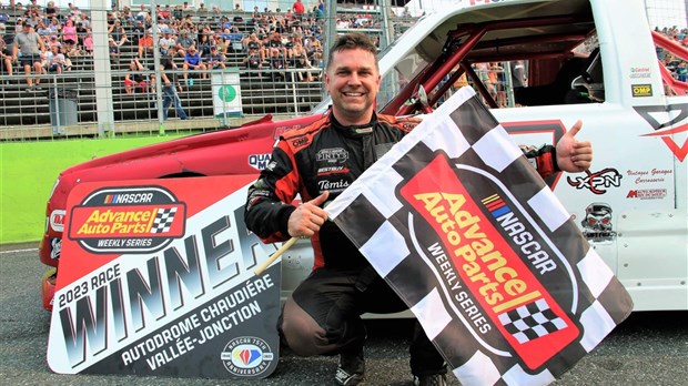 Simon Dion-Viens remporte la victoire à l’Autodrome Chaudière