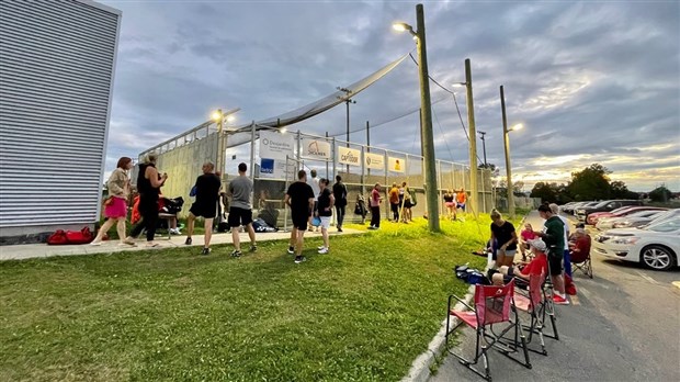 Un succès pour le Clair de Lune du Club de tennis de Rivière-du-Loup