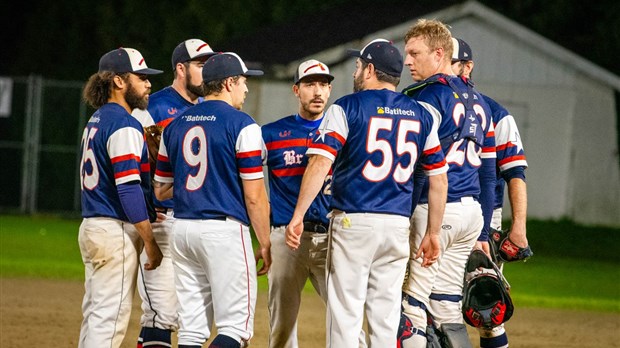 Les Braves forcés de jouer un 7e match à Rimouski 