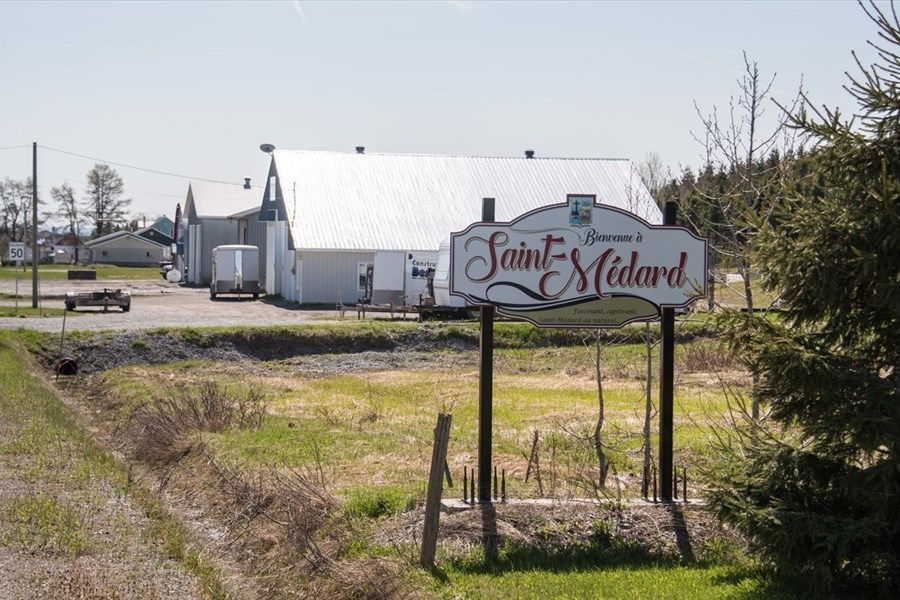 Intervention de la Sûreté du Québec au conseil municipal de Saint-Médard