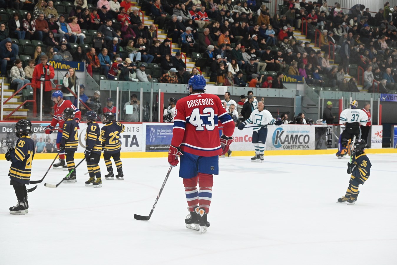 Plus de 2 000 spectateurs pour la visite des Anciens Canadiens