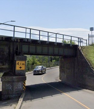 Inspection du pont du CN à Rivière-du-Loup 