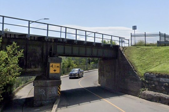 Inspection du pont du CN à Rivière-du-Loup 