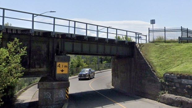 Inspection du pont du CN à Rivière-du-Loup 