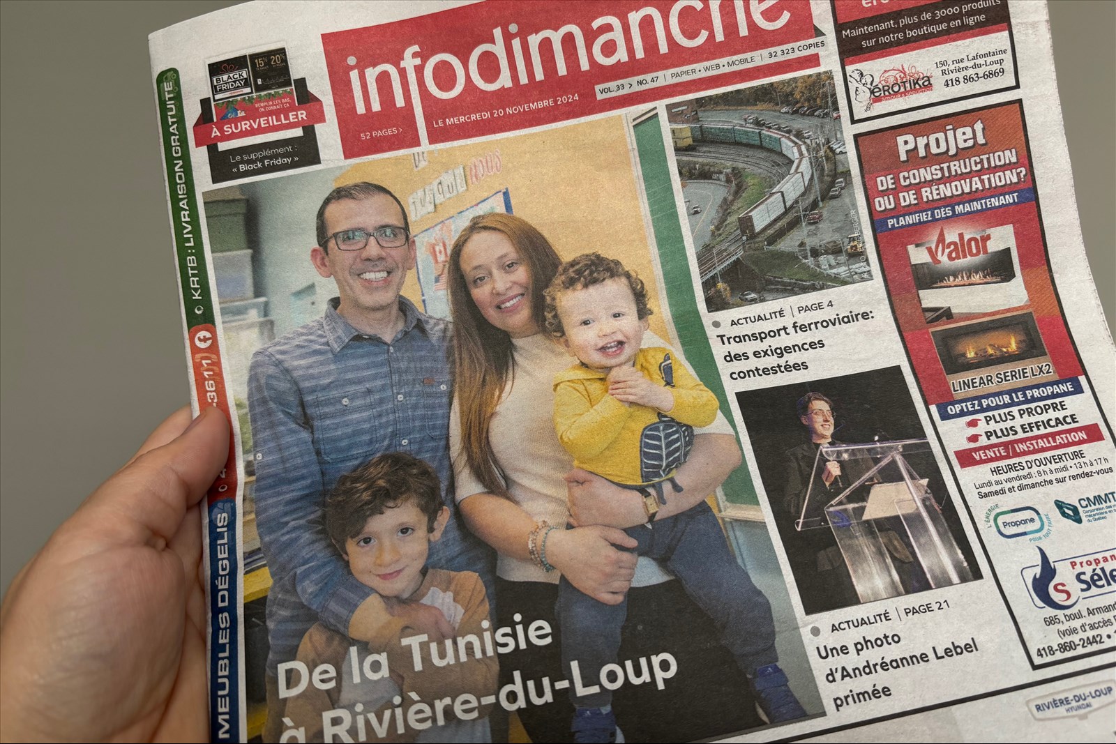 Info Dimanche distribué pendant la grève de Postes Canada