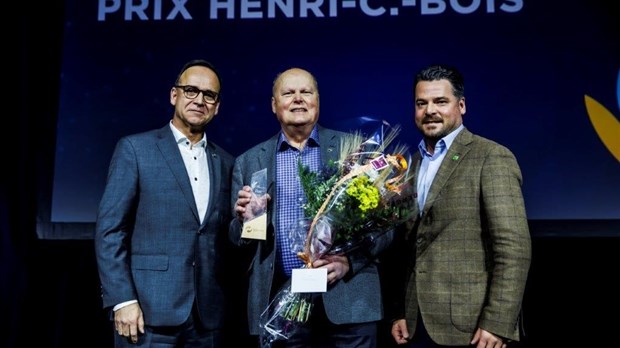 Agronomie : Isidore Charron reçoit le Prix Henri-C.-Bois