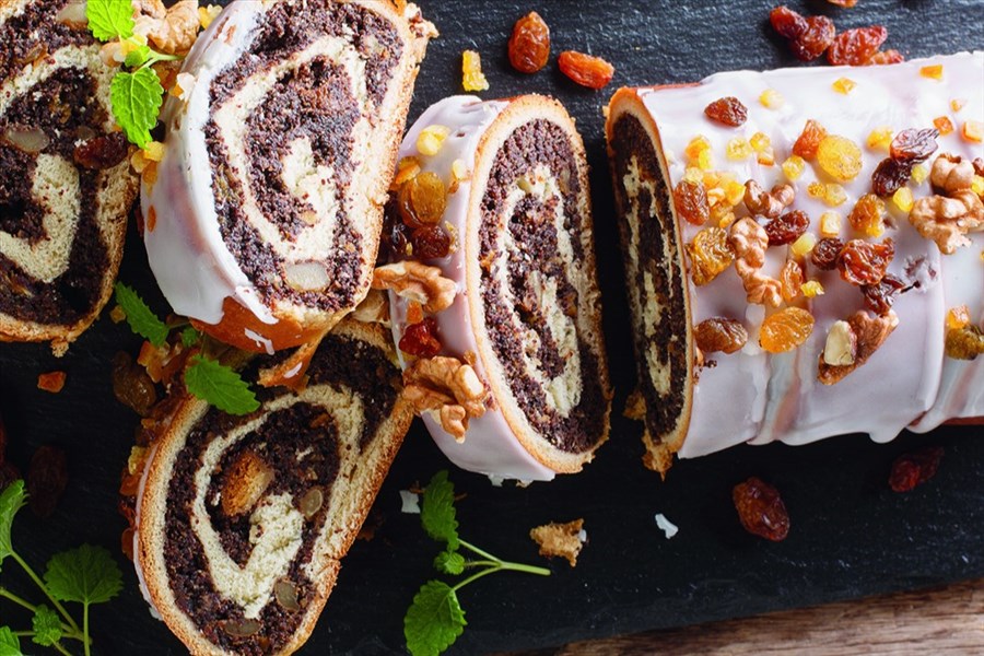 Bûche de Noël «tourbillon» aux raisins secs