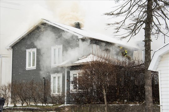 Un incendie se propage à une résidence de Rivière-du-Loup