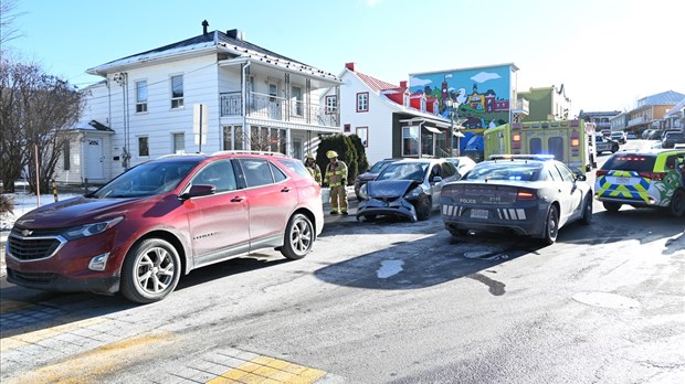 Accident sur la rue Lafontaine à Rivière-du-Loup