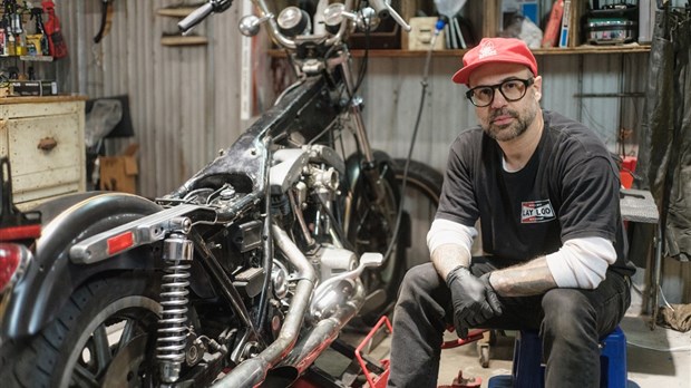 Entre l’histoire et la moto, la grande passion d’Éric Gagnon