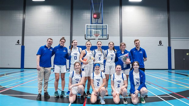 Basketball : les Portageuses concluent leur saison en tête du classement