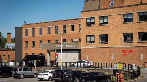 Crise de l’obstétrique à l'hôpital Notre-Dame-du-Lac : le PQ demande au ministre Dubé d'agir 