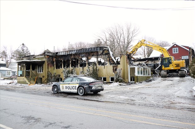 Incendie de la Buanderie Rivière-du-Loup: «Il y a du beau malgré tout» -Jean Charron