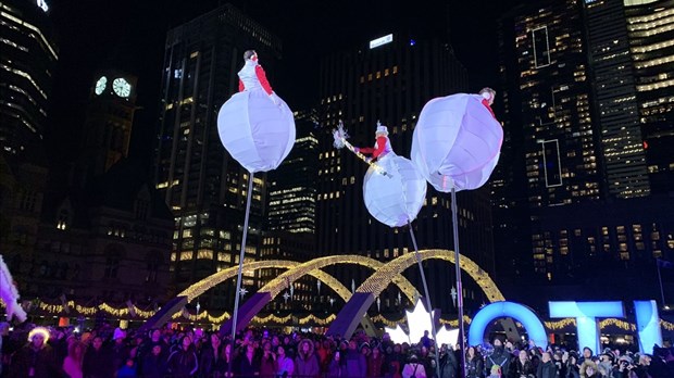 Un spectacle professionnel de cirque aérien au Carnaval d’hiver de Cacouna