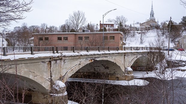 Pont d’Amours : le MTQ opte pour une fermeture complète de 8 mois 