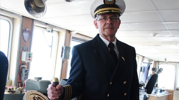 Conférence du capitaine Marc Harvey à la résidence Les Bâtisseurs 