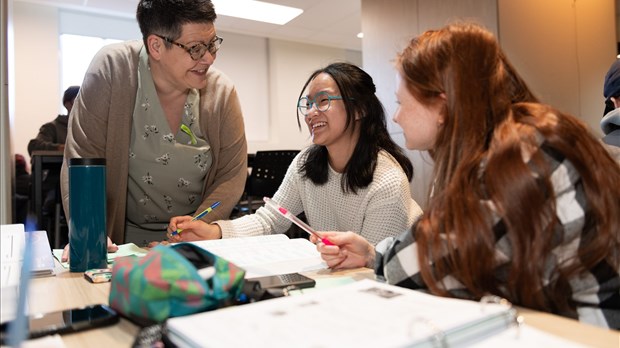 Alimenter les aspirations scolaires des jeunes par la rencontre de modèles signifiants