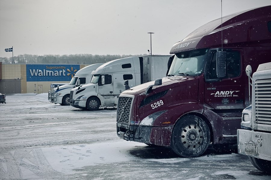 Des dizaines d’automobilistes et camionneurs ont été piégés à Rivière-du-Loup 