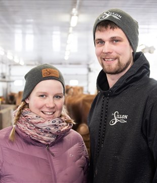 Deux agriculteurs de Saint-Alexandre-de-Kamouraska gagnent le prix Éleveur émérite