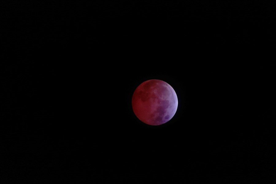 Une lune de sang immortalisée par Aster