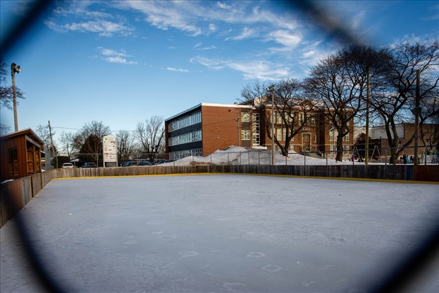 Bientôt une troisième surface de dekhockey à Rivière-du-Loup 